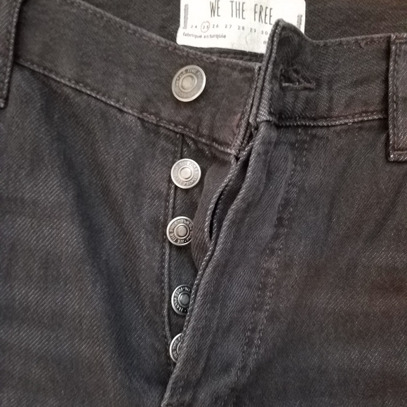 Free People Distressed Black jeans - Picture 3 of 9